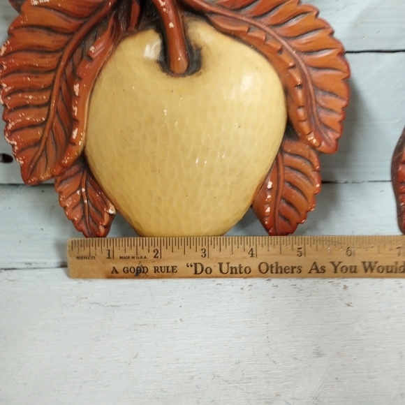 Vintage 1967 by Miller Studio Chalk Ware Yellow Apple and Pear, Wall Hanging - Picture 7 of 10